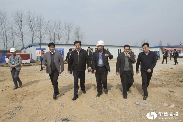 省委常委、市委書記黃楚平調(diào)研白洋港口新區(qū)1.jpg